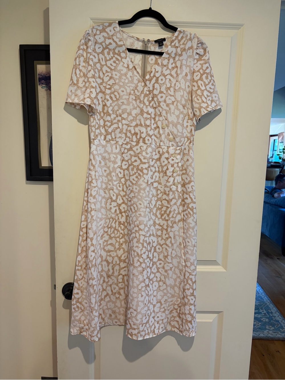 Ann Taylor Beige and White Printed Short Sleeve Wrap Dress